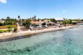 Pixel Paradise Oceanfront Villa with Stunning Views